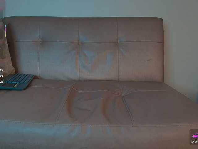 CrismontX live cam preview