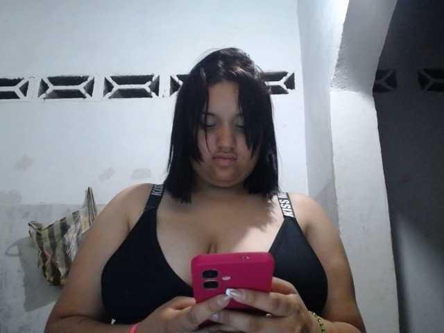 Brithany live cam on BongaCams