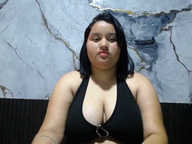 Brithany live cam on BongaCams
