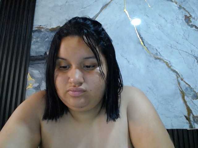 Brithany live cam on BongaCams