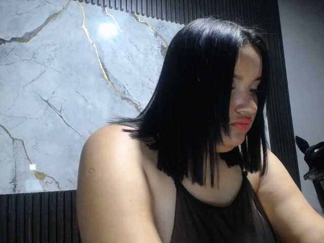 Brithany live cam on BongaCams