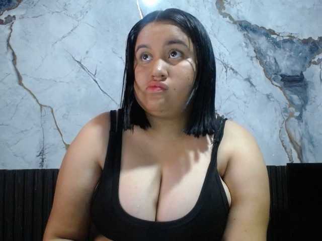 Brithany live cam on BongaCams