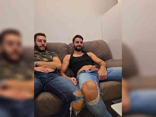 Boys4boys2bon Live Webcam on BongaCams