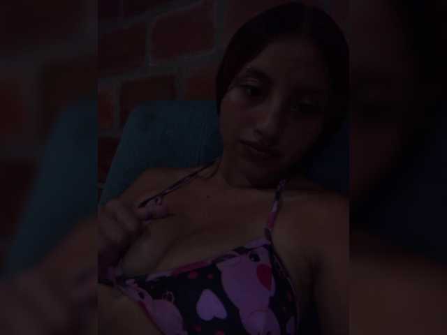 Catalina-25 live cam on BongaCams