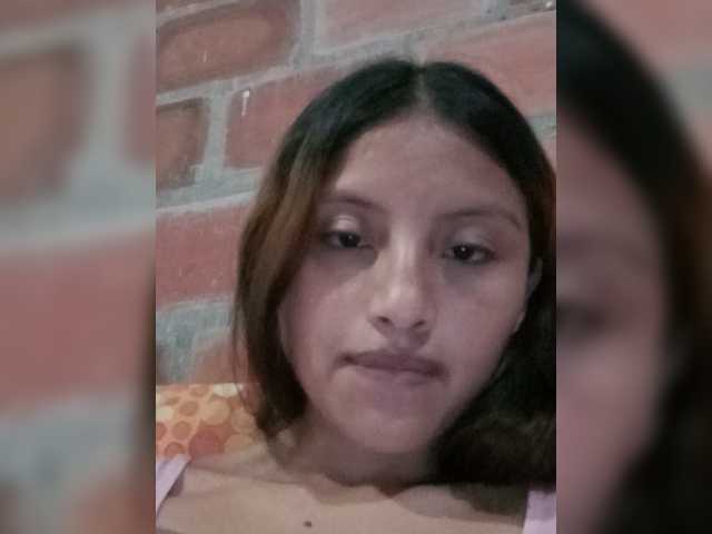 Catalina-25 live cam on BongaCams