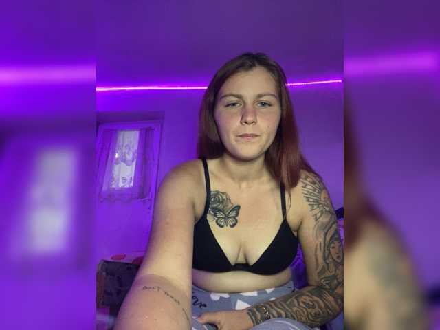 simonaSimij live cam preview