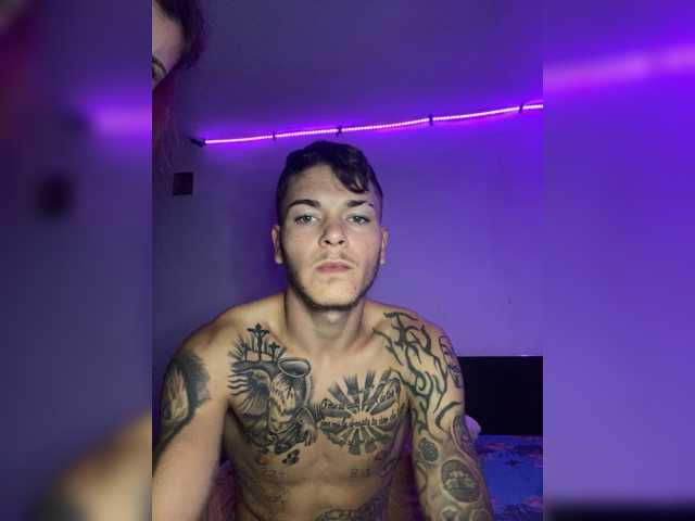 simonaSimij live cam preview