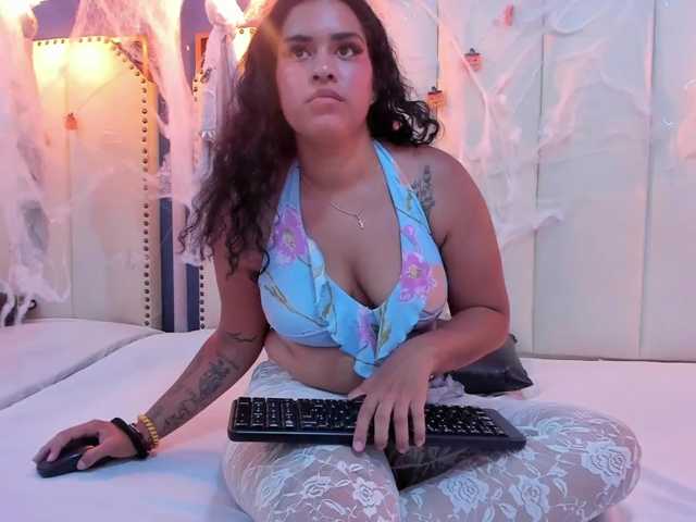 TifanyRoux live cam preview