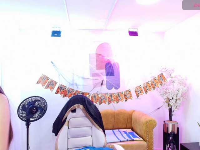 Agatha-monroe live cam on BongaCams