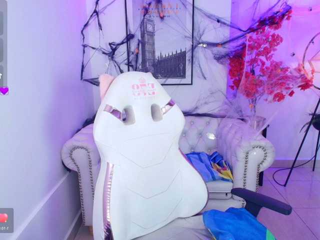 Agatha-monroe, en vivo ahora en BongaCams