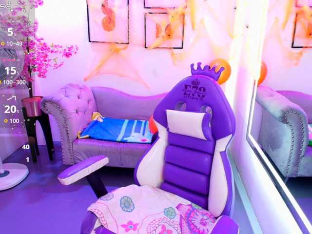 Agatha-monroe live cam on BongaCams