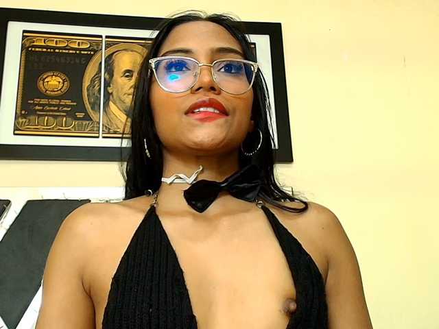 monserrat11 webcam bongacams model stream image