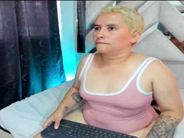 Natashaandzoe webcam