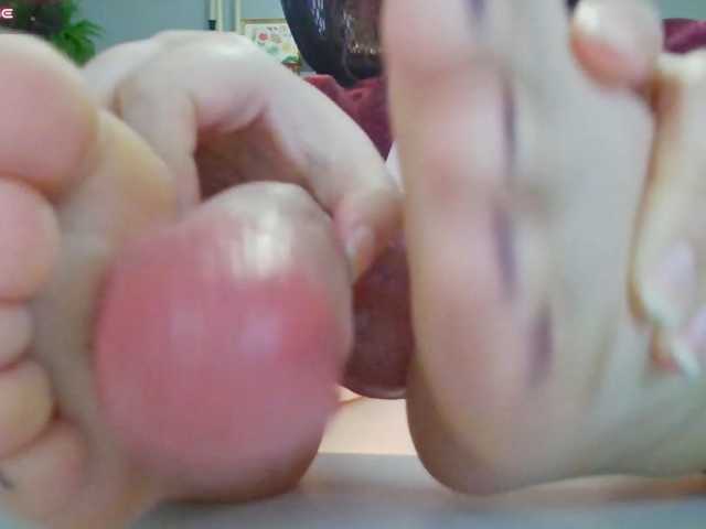 Celeste Yue live cam