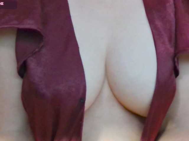 Celeste Yue live cam