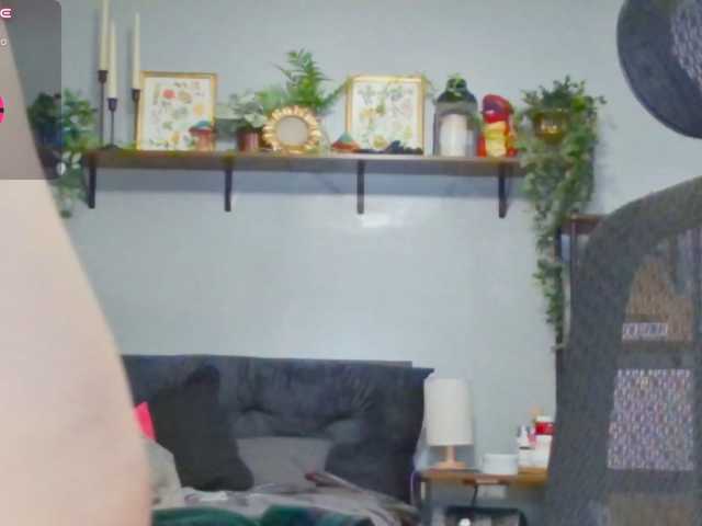 celeste-yue live cam on BongaCams