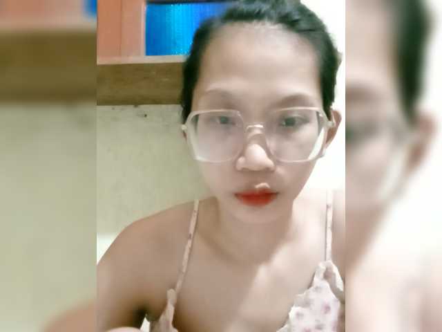 PinyBin live cam on BongaCams