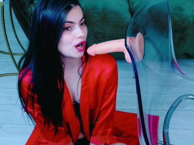 RosseDoll live cam on BongaCams