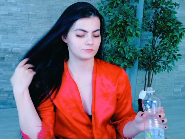 RosseDoll live cam on BongaCams