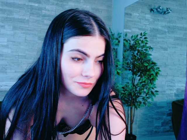 RosseDoll live cam on BongaCams