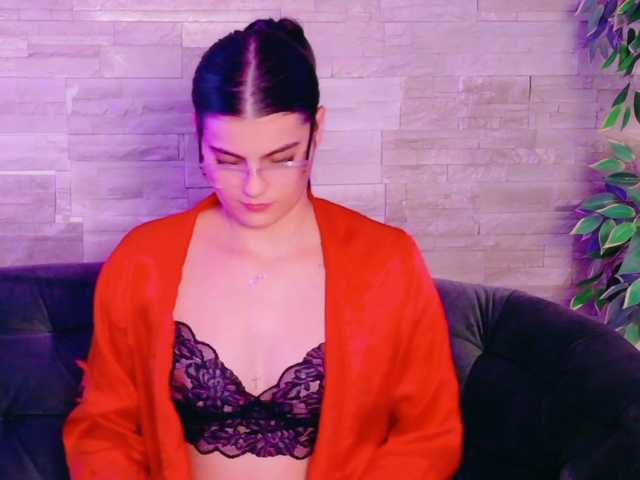 RosseDoll live cam on BongaCams