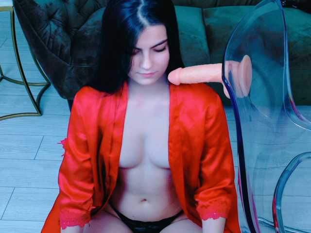 RosseDoll live cam on BongaCams
