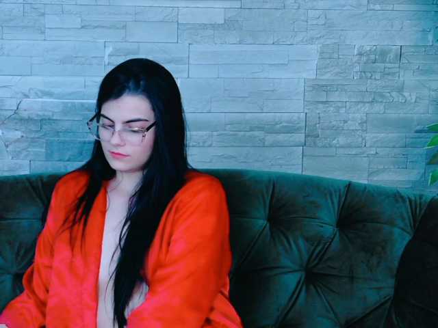 RosseDoll live cam on BongaCams