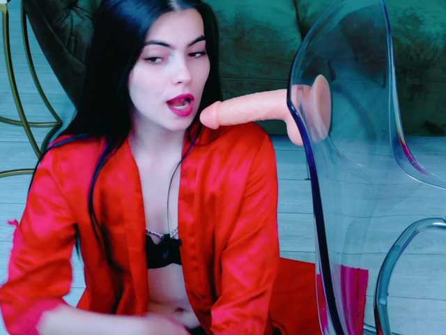 RosseDoll live cam on BongaCams