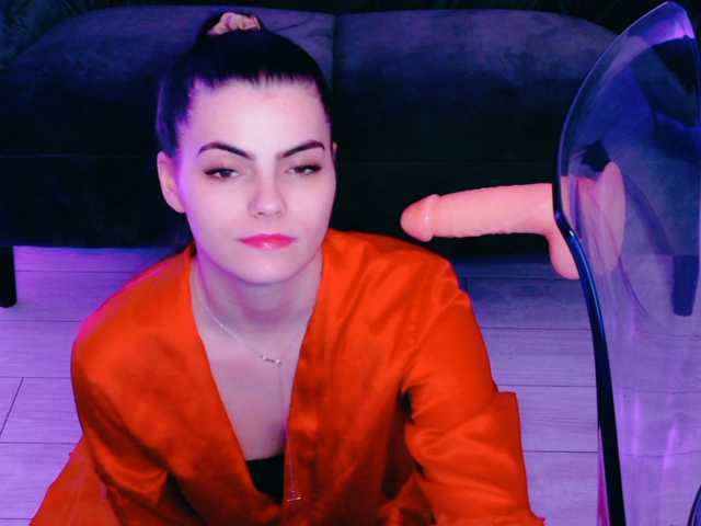 RosseDoll live cam on BongaCams