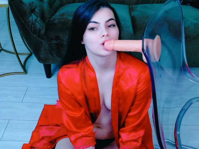 RosseDoll live cam on BongaCams