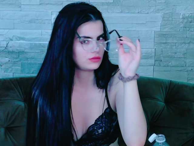 RosseDoll live cam on BongaCams