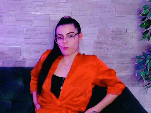 RosseDoll live cam on BongaCams