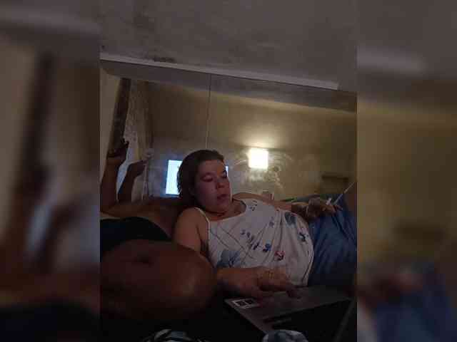 lilouetmax webcam