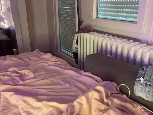 sophiesweetside live cam on BongaCams