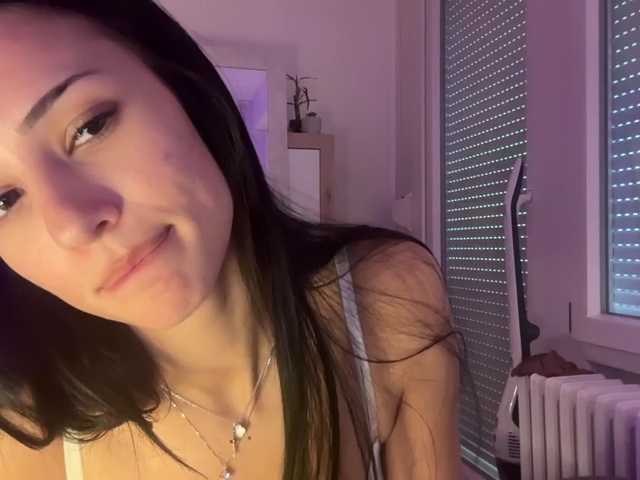 sophiesweetside live cam on BongaCams