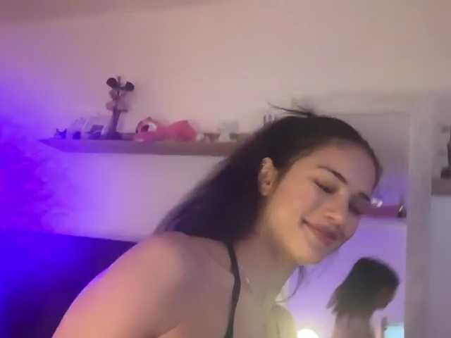 sophiesweetside live cam on BongaCams