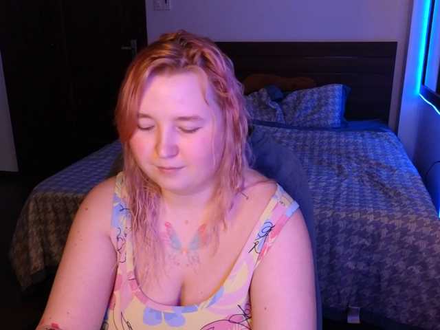 plushydevil live cam on BongaCams