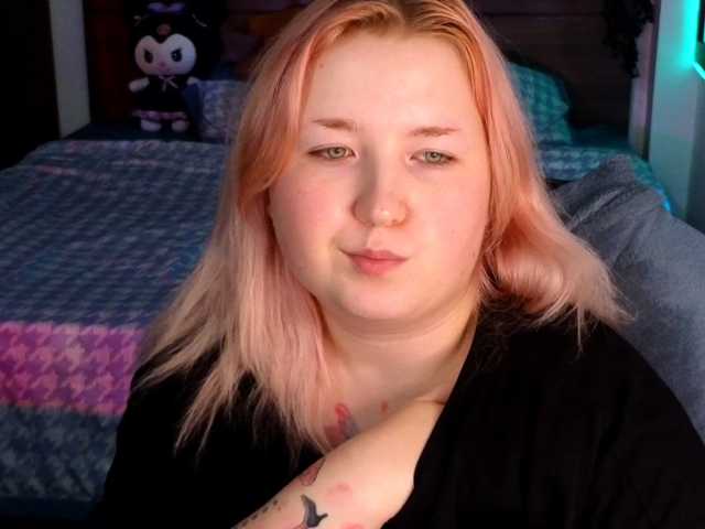 plushydevil live cam on BongaCams