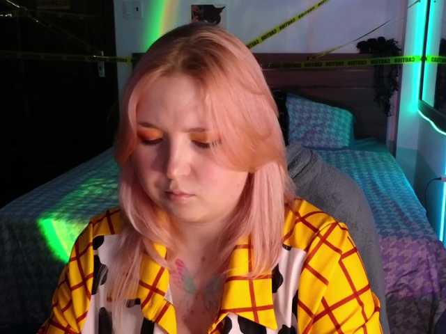plushydevil live cam on BongaCams