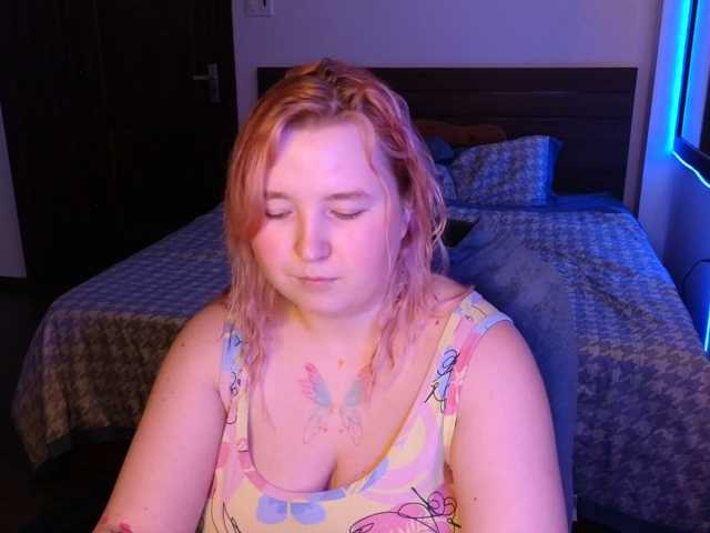 plushydevil live cam on BongaCams