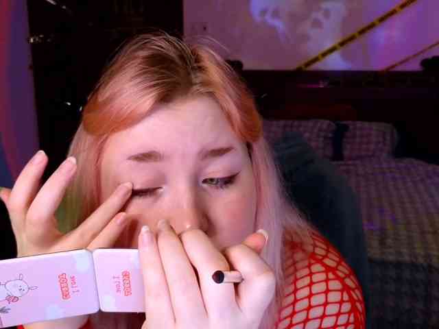 plushydevil webcam