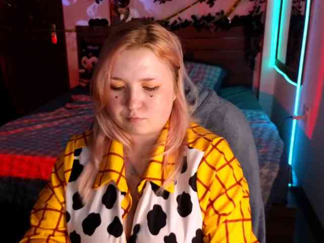plushydevil webcam
