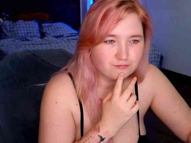 plushydevil webcam