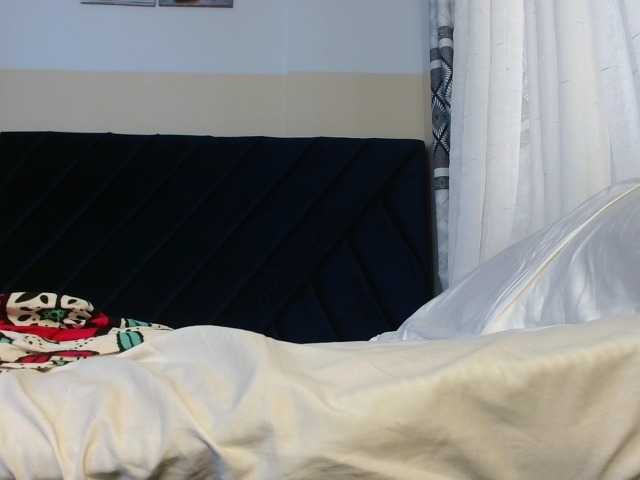 titi-fiesta, live now on BongaCams