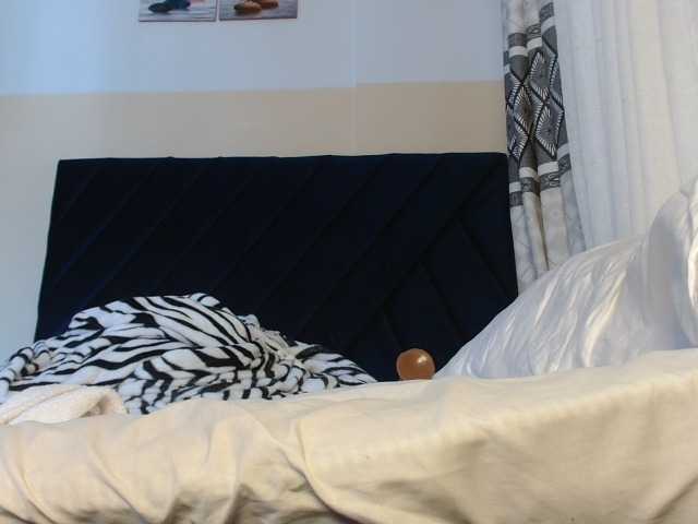 titi-fiesta, en vivo ahora en BongaCams