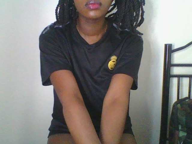 Juicybaby1 live cam on BongaCams