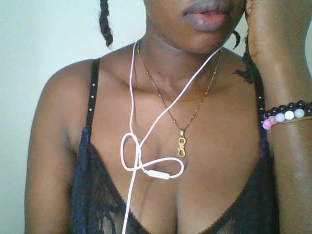 Juicybaby1 webcam bongacams model stream image