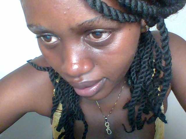 Juicybaby1 live cam on BongaCams