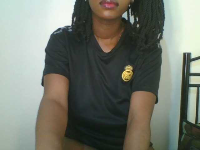 Juicybaby1 live cam on BongaCams