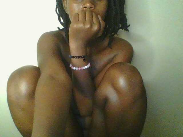 Juicybaby1 live cam on BongaCams
